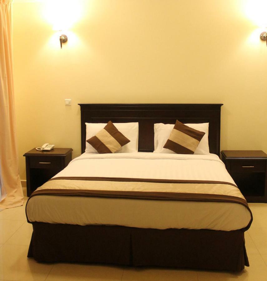 Panorama Portico Hotel, Djouba Extérieur photo