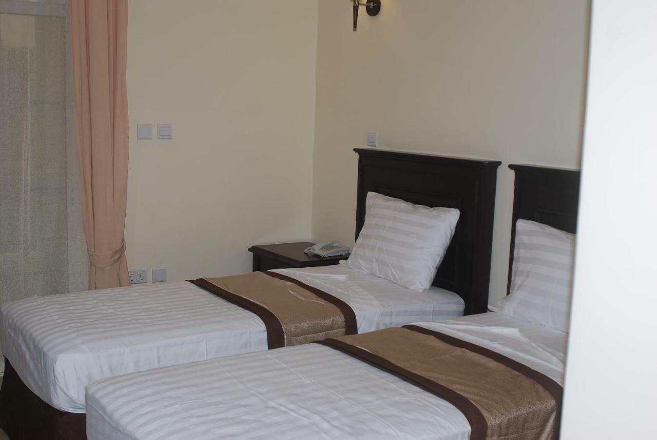 Panorama Portico Hotel, Djouba Extérieur photo